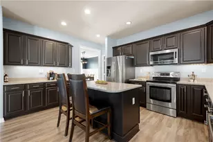 5837 Longview Cir, South Fayette, PA 15017 - Photo 10