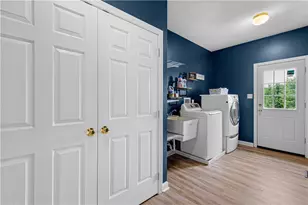 5837 Longview Cir, South Fayette, PA 15017 - Photo 18