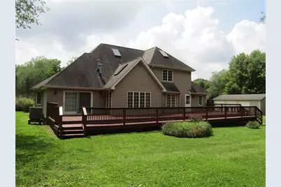 129 Seidle Rd, Jefferson Township, PA 16137 - Photo 10