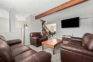 5104 Empire Dr, Bridgeville, PA 15017 - Photo 6