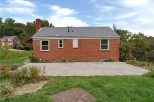 1560 Duncan Dr, Pittsburgh, PA 15237 - Photo 18