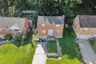 9242 Valley St, Pittsburgh, PA 15235 - Photo 2