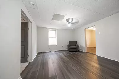 221 5th St, Ellwood City, PA 16117 - Photo 8
