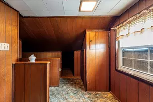 942 Razzando, Washington Township, PA 15012 - Photo 24