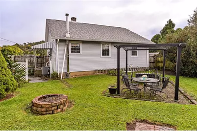 942 Razzando, Washington Township, PA 15012 - Photo 30