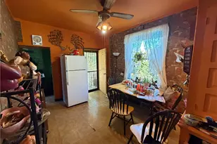 507 Warsaw St, Pittsburgh, PA 15221 - Photo 8