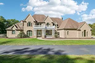 708 Cortland Dr, Monroeville, PA 15146 - Photo 2