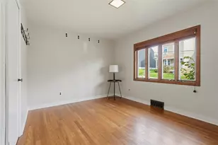 5555 Camelia St, Pittsburgh, PA 15201 - Photo 12