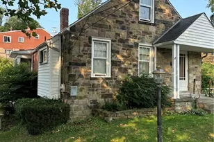 4118 Cloverlea St, Pittsburgh, PA 15227 - Photo 2