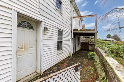 99 Charles St, Canton Township, PA 15301 - Photo 8
