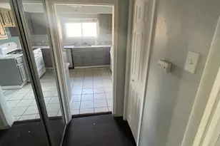 1327 Greensburg Pike, East McKeesport, PA 15035 - Photo 10