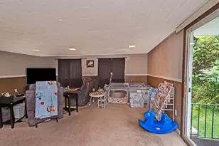 4 Strabane St, Canonsburg, PA 15317 - Photo 6