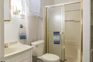 222 N 2nd St, Jeannette, PA 15644 - Photo 46