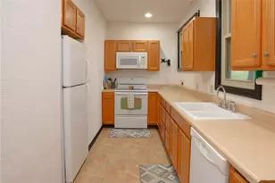 222 N 2nd St, Jeannette, PA 15644 - Photo 30