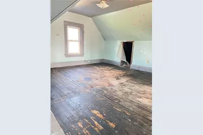 385 Pennsylvania Ave, Rochester, PA 15074 - Photo 20