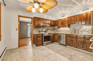 305 Banbury Ln, Harrison Township, PA 15065 - Photo 16