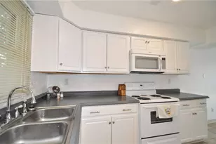207 Scott St, Charleroi Boro, PA 15022 - Photo 6