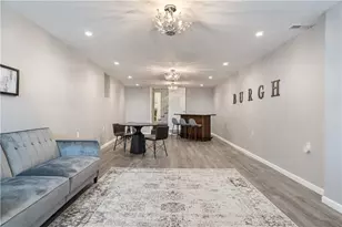 104 Pius St, Pittsburgh, PA 15203 - Photo 8