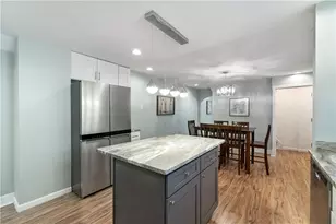 104 Pius St, Pittsburgh, PA 15203 - Photo 6