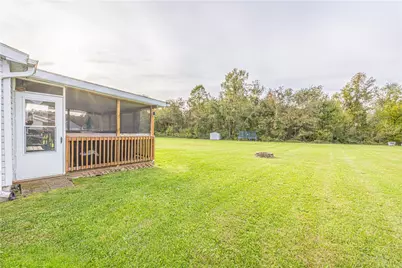 208 Florence Dr, Menallen Township, PA 15401 - Photo 4