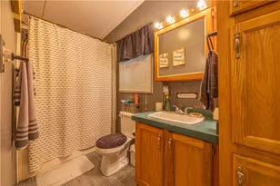 208 Florence Dr, Menallen Township, PA 15401 - Photo 20
