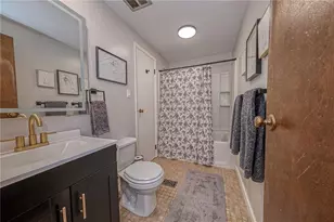 4437 Helmar Dr, Monroeville, PA 15146 - Photo 14
