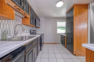 4437 Helmar Dr, Monroeville, PA 15146 - Photo 8