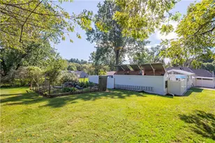213 Drake Rd, Bethel Park, PA 15102 - Photo 46