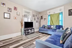 438 Fisher St, Pittsburgh, PA 15210 - Photo 10