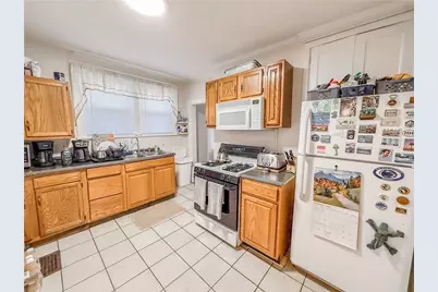 2716 Pioneer Ave, Pittsburgh, PA 15226 - Photo 8