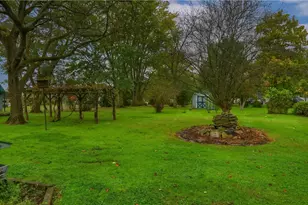 629 Lancaster Rd, Franklin Township, PA 16123 - Photo 14