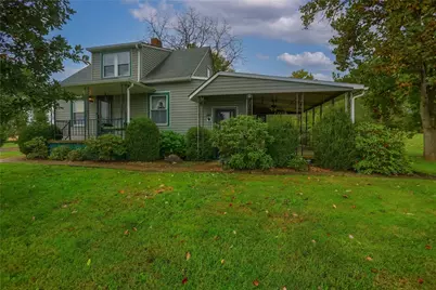 629 Lancaster Rd, Franklin Township, PA 16123 - Photo 8