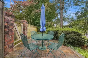 342 Parker Dr, Pittsburgh, PA 15216 - Photo 34