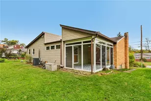 407 Laurie Dr, Pittsburgh, PA 15235 - Photo 44