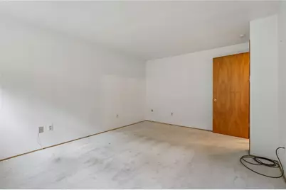 407 Laurie Dr, Pittsburgh, PA 15235 - Photo 20