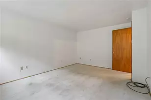 407 Laurie Dr, Pittsburgh, PA 15235 - Photo 20
