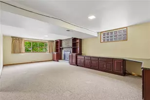 407 Laurie Dr, Pittsburgh, PA 15235 - Photo 36