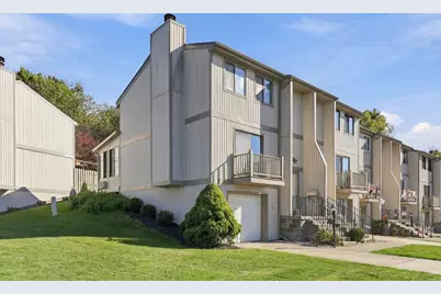 125 Arrowood Drive, Cranberry Township, PA 16066 - Photo 1