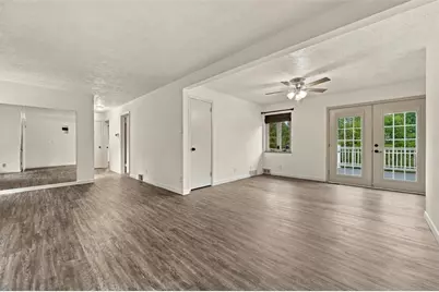 205 Woodside Dr, South Strabane, PA 15301 - Photo 6