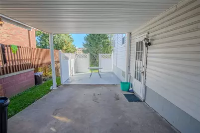 160 Easy St, Uniontown, PA 15401 - Photo 8