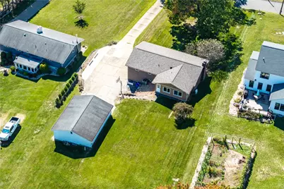 317 Fawcett Church Rd, Cecil, PA 15017 - Photo 4