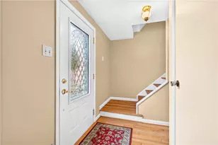 1254 McKnight Dr, Bethel Park, PA 15102 - Photo 10