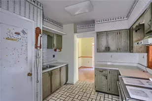 423 Little Creek Rd, Harmony Boro, PA 16037 - Photo 24