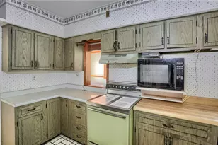 423 Little Creek Rd, Harmony Boro, PA 16037 - Photo 26