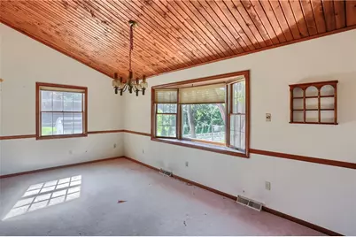 423 Little Creek Rd, Harmony Boro, PA 16037 - Photo 30