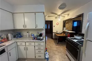 4052 Franklin Rd, Pittsburgh, PA 15214 - Photo 12