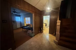 4052 Franklin Rd, Pittsburgh, PA 15214 - Photo 4