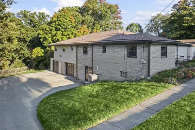 28 Richard Street, Kennedy Township, PA 15108 - Photo 2