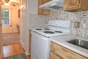 690 Robinwood, Scott Township, PA 15216 - Photo 16
