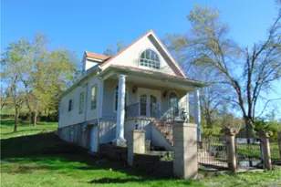 5166 Mountaintop Ln, Forward Township, PA 15037 - Photo 1